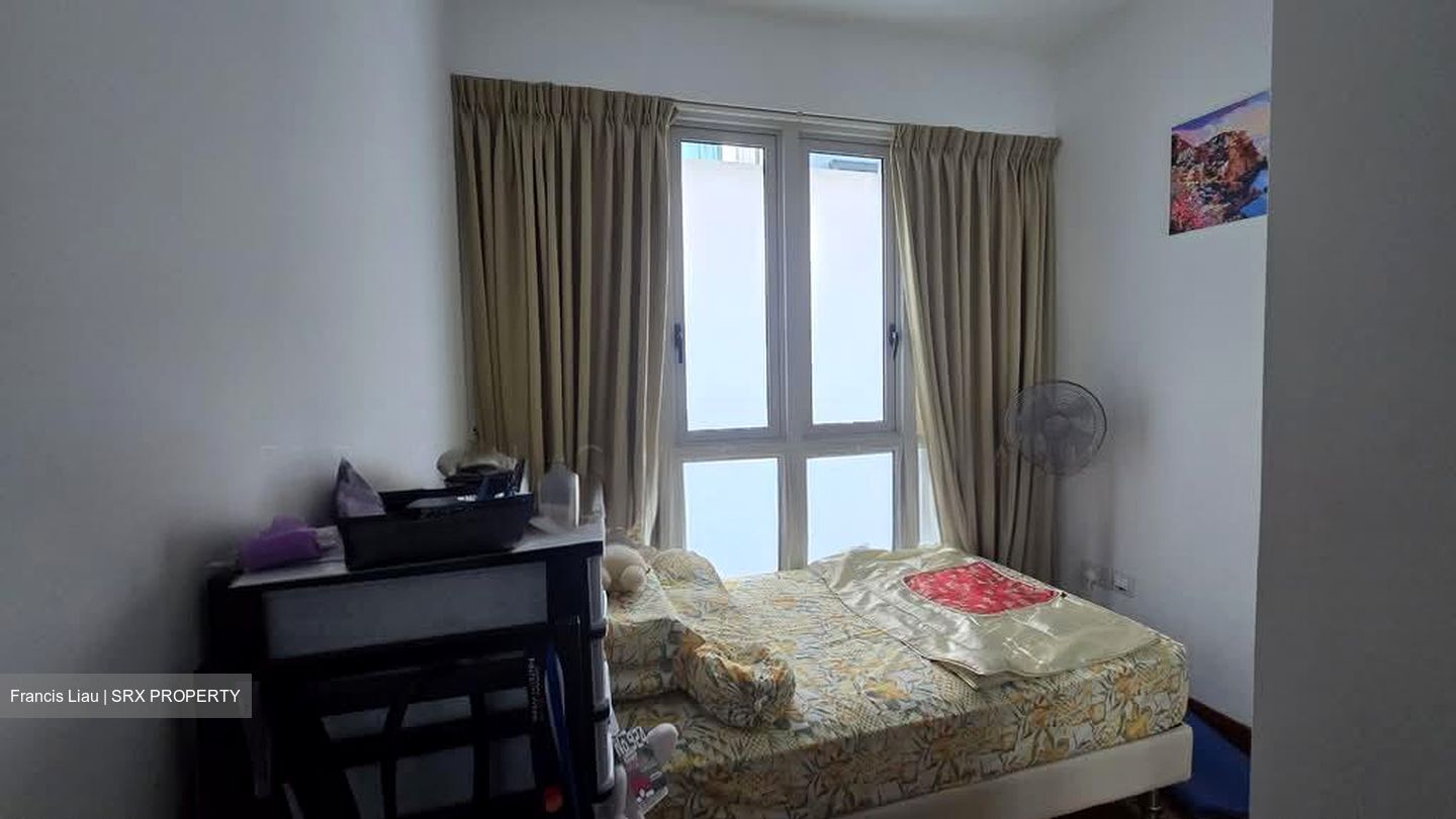 West Coast Drive (D5), Terrace #555313451
